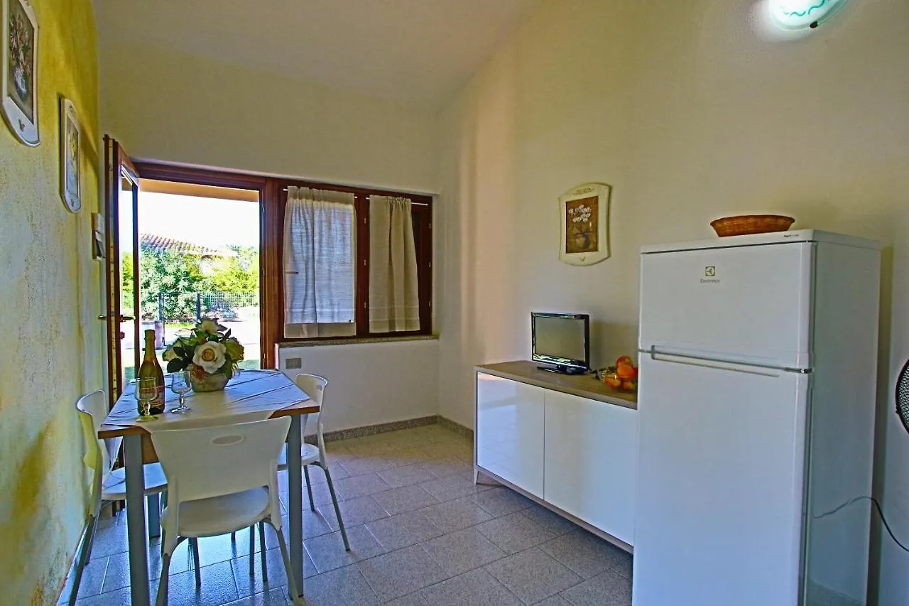 Apartment Residence Li Menduli San Teodoro  Italy