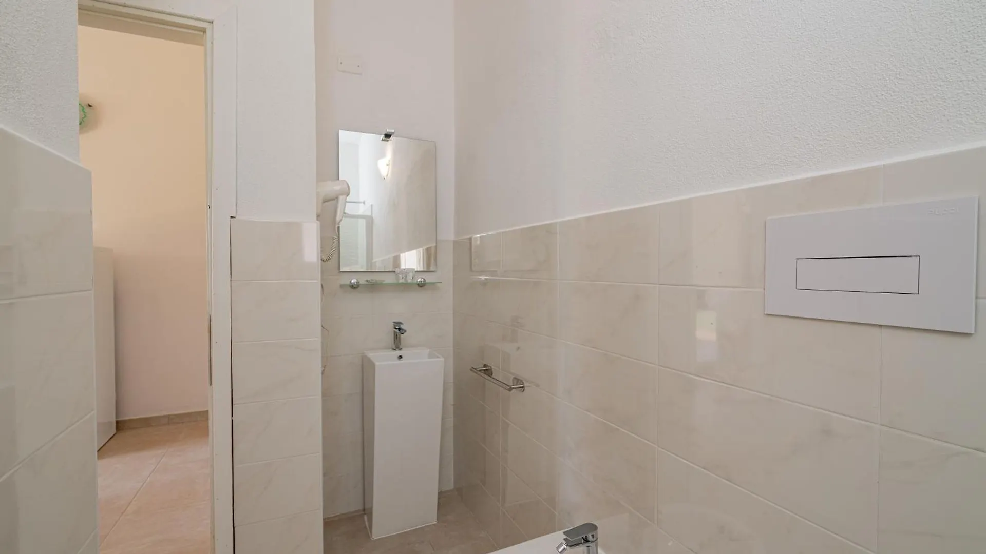 Apartment Residence Li Menduli San Teodoro  Italy
