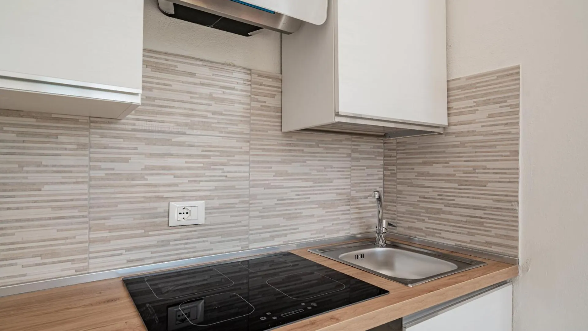 Residence Li Menduli Сан-Теодоро